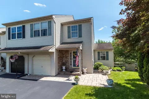 544 Campus Dr, Perkasie, PA 18944