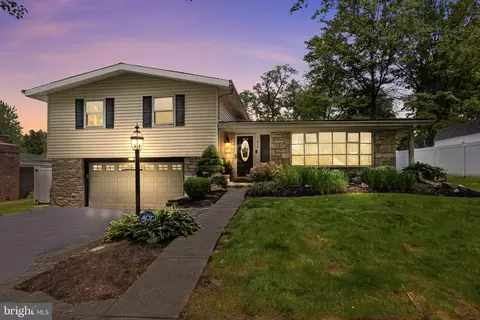 414 Bruce Rd, Feasterville Trevose, PA 19053