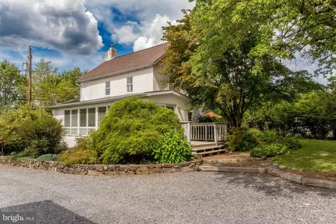 3416 Bursonville Rd, Riegelsville, PA 18077