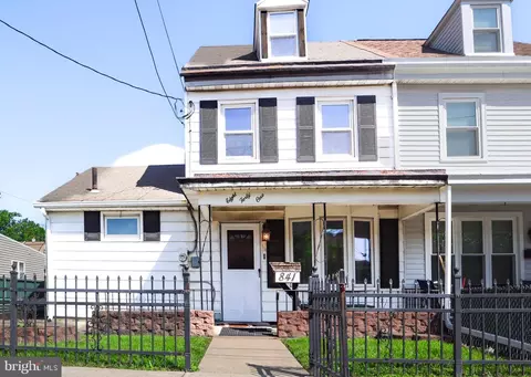 841 Garden St, Bristol, PA 19007