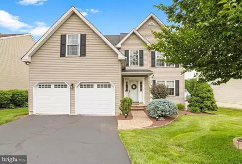 2848 Lee Dr, Jamison, PA 18929