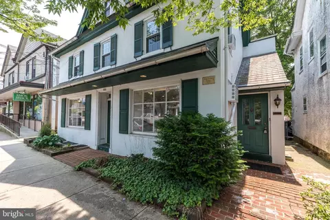 156 W State St, Doylestown, PA 18901