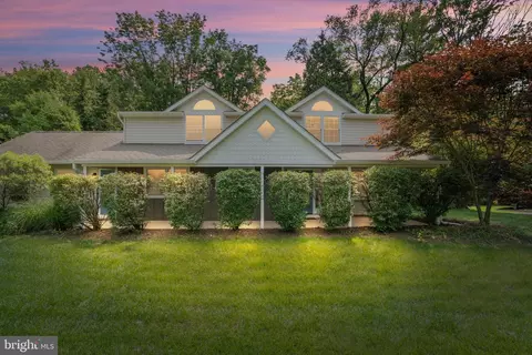 28 New Rd, Doylestown, PA 18901