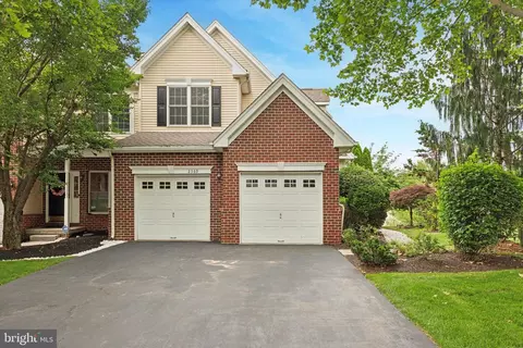 2369 Dorchester St W #W, Furlong, PA 18925