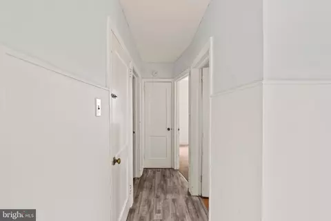Entry Way - 2318 Prospect Ave, Croydon, PA 19021 photo 4 of 4