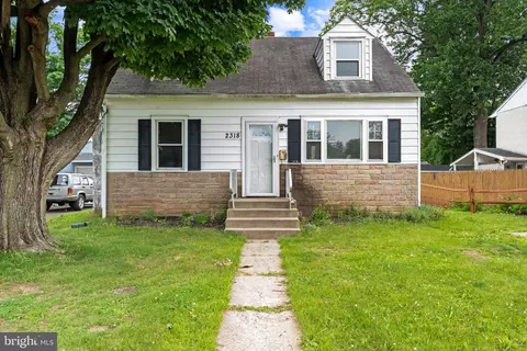2318 Prospect Ave, Croydon, PA 19021