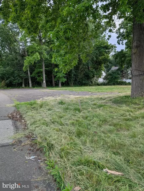 2025 State Rd, Bensalem, PA 19020