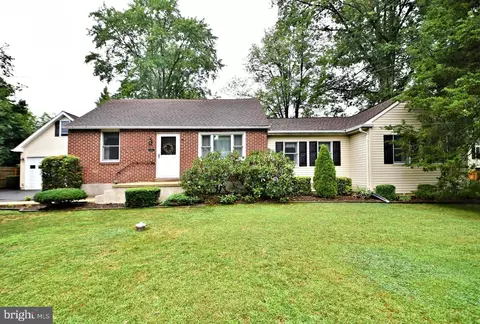 23 B Green Top Rd, Sellersville, PA 18960