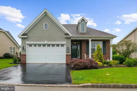 1229 Creekside Ln, Quakertown, PA 18951