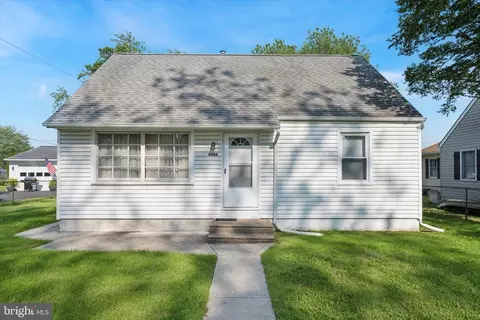 2606 Pitt Ave, Bristol, PA 19007
