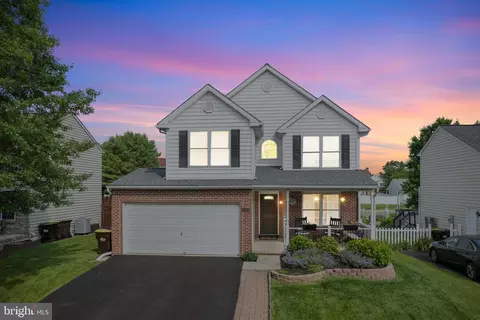 2032 Valley View Dr, Quakertown, PA 18951