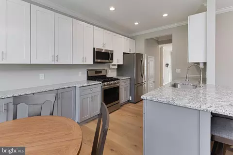 25 Charter Oak Ct, Doylestown, PA 18901