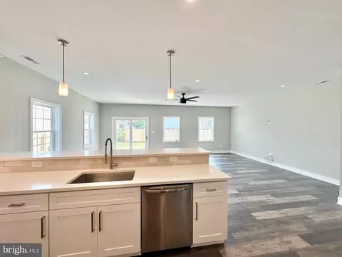 829 Third Ave, Croydon, PA 19021 photo 4