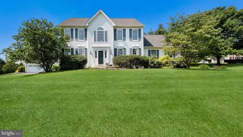 5510 Haverhill Ln, Doylestown, PA 18902
