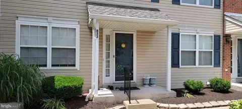 833 Purple Martin Ct #219, Warrington, PA 18976
