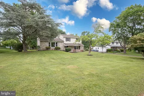 123 Lehigh Dr, Richboro, PA 18954