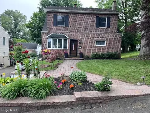 911 Hilton Ave, Feasterville Trevose, PA 19053