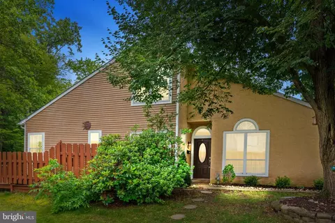 2109 Sturbridge Comn Comn, Holland, PA 18966