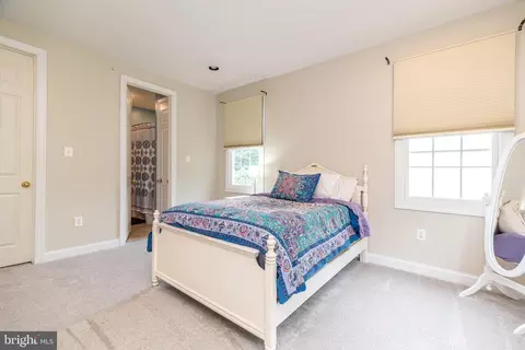 Bedroom - 5262 Bailey Ct E, Doylestown, PA 18902 photo 6 of 7