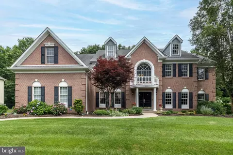 5262 Bailey Ct E, Doylestown, PA 18902