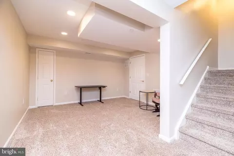 Entry Way - 5262 Bailey Ct E, Doylestown, PA 18902 photo 11 of 11