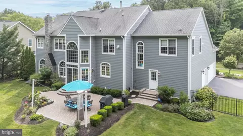 Exterior - 5262 Bailey Ct E, Doylestown, PA 18902 photo 11 of 11