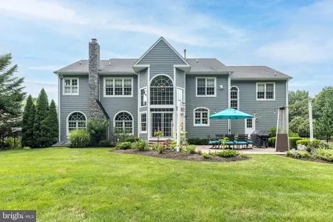 Exterior - 5262 Bailey Ct E, Doylestown, PA 18902 photo 8 of 11