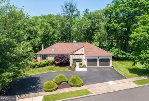 2381 Greensward S, Warrington, PA 18976