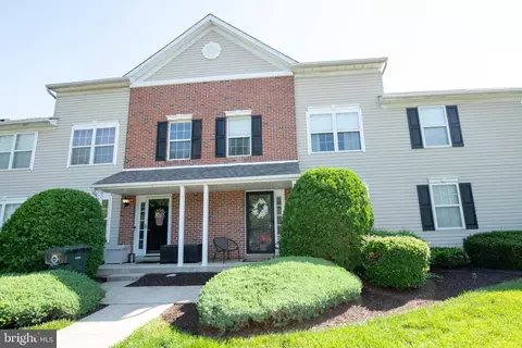 718 Oriole Ct #158, Warrington, PA 18976