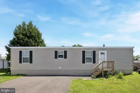 1446 Gibson #D7, Bensalem, PA 19020