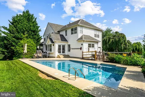 1720 Hampton Dr, Jamison, PA 18929 photo 37