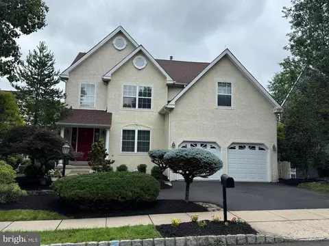 107 Hidden Ct, New Hope, PA 18938