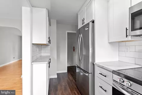 Kitchen - 814 4th Ave, Bristol, PA 19007 photo 3 of 3