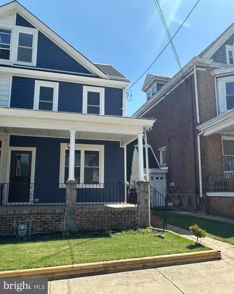 125 Jefferson Ave, Bristol, PA 19007