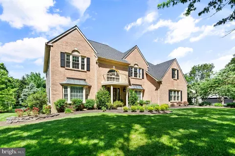 75 Bittersweet Dr, Doylestown, PA 18901