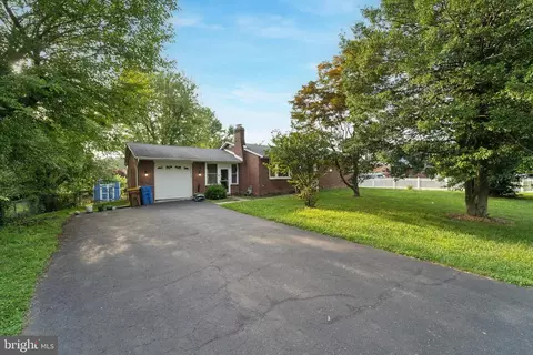 4030 Bensalem Blvd, Bensalem, PA 19020