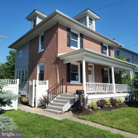 210 N Ambler St, Quakertown, PA 18951
