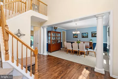 Entry Way - 114 Pine Ln E, Yardley, PA 19067 photo 4 of 11