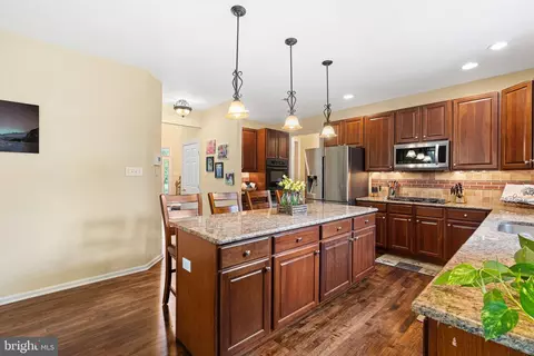 Kitchen - 114 Pine Ln E, Yardley, PA 19067 photo 3 of 4