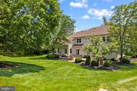 Exterior - 114 Pine Ln E, Yardley, PA 19067 photo 4 of 7