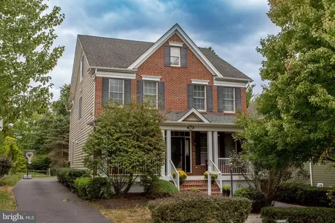 249 Cambridge Pl, Chalfont, PA 18914