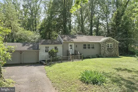 2182 Herblew Rd, Warrington, PA 18976