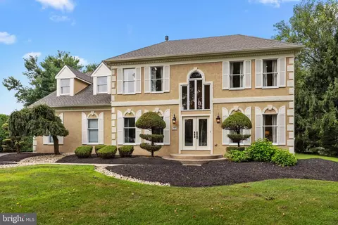 19 Cobblestone Ct, Richboro, PA 18954