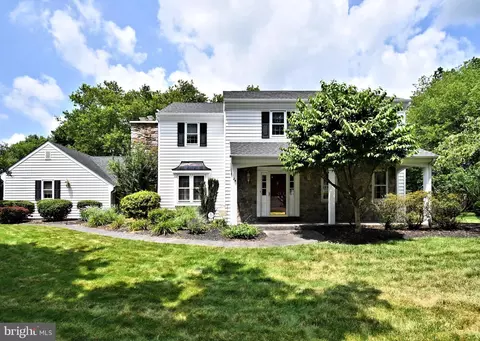 24 Canal Run E, Washington Crossing, PA 18977