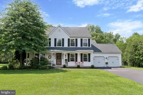 5251 Downs Run, Pipersville, PA 18947
