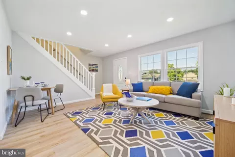 Living - 1031 First Ave, Croydon, PA 19021 photo 2 of 2