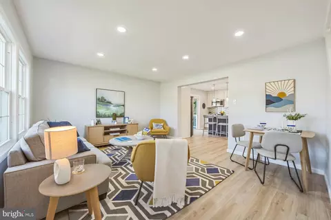 Living - 1031 First Ave, Croydon, PA 19021 photo 1 of 2