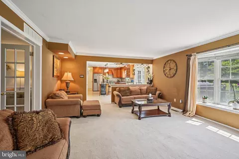 Living - 1449 Windrow Ln, Yardley, PA 19067 photo 2 of 4