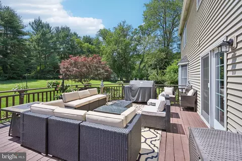 Exterior - 1449 Windrow Ln, Yardley, PA 19067 photo 5 of 16