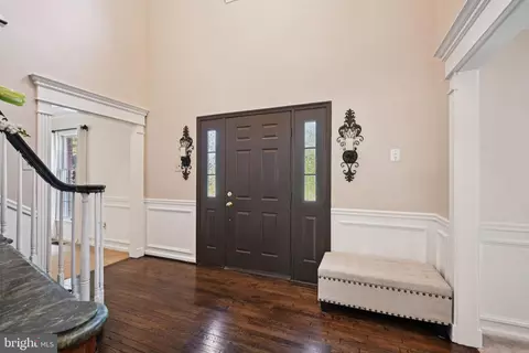 Entry Way - 1449 Windrow Ln, Yardley, PA 19067 photo 6 of 6